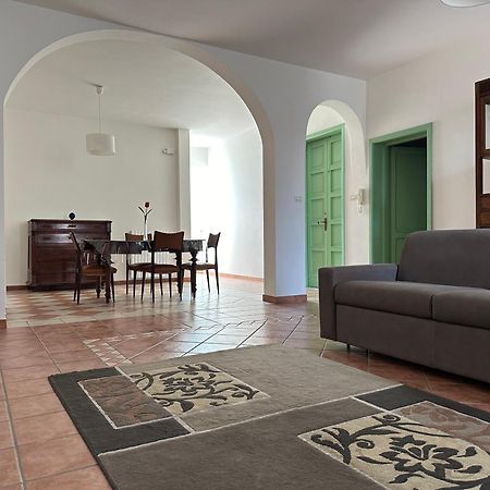 Apartamento Palazzo Dei Pavoni Bríndisi Exterior foto